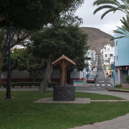 Junto El Mar Gran Tarajal