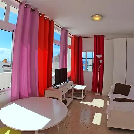 Junto El Mar Apartment