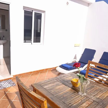 Junto El Mar Apartment